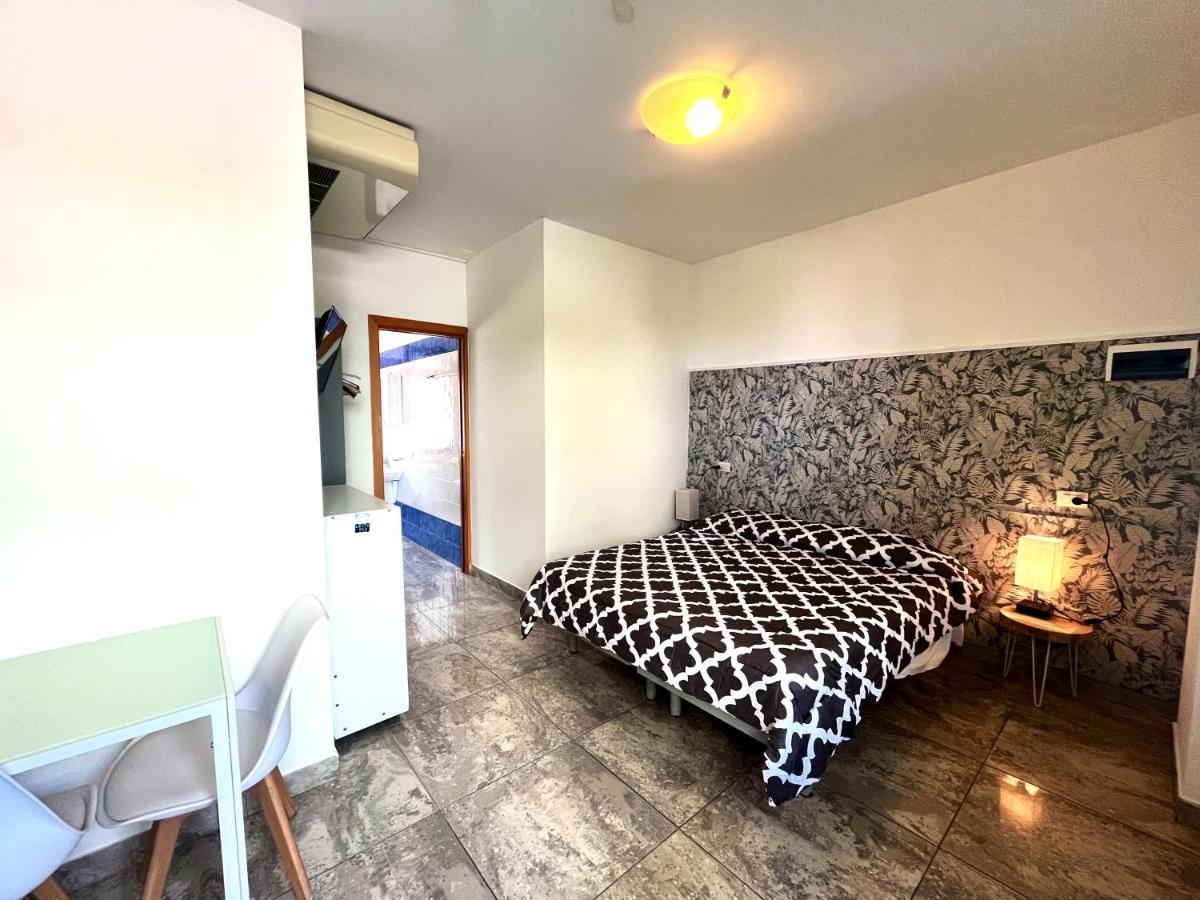 Residence Frontemare リミニ エクステリア 写真