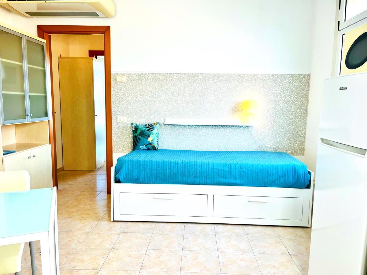 Residence Frontemare リミニ エクステリア 写真